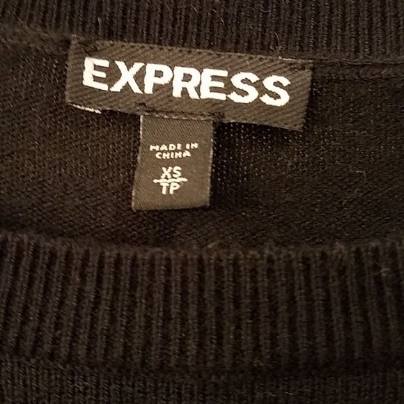 Express red and black sweater - Picture 2 of 4